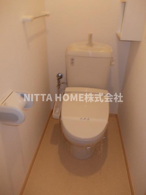 トイレ　ウォシュレット付きも嬉しいです◎