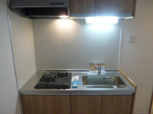 キッチン　※別部屋参考写真