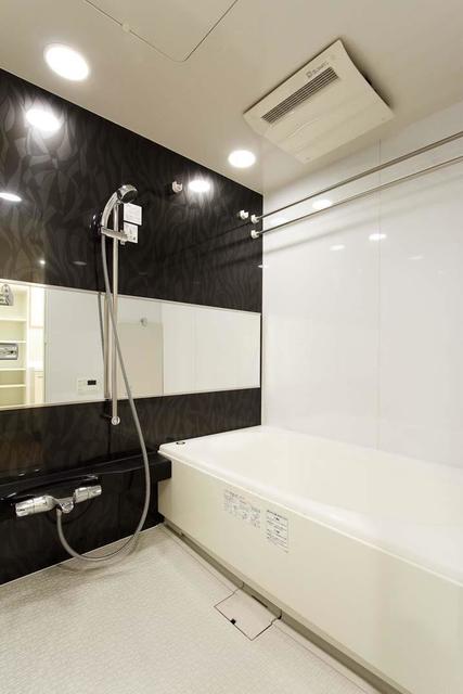 バス・シャワールーム　※写真は同タイプ住戸です。