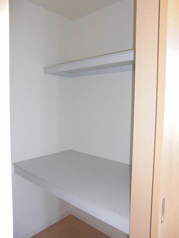 収納　ウォークインクローゼット♪