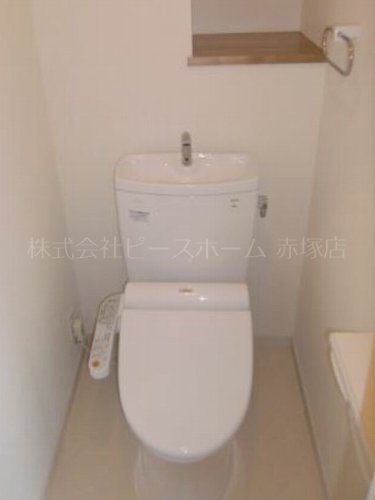 トイレ　別号室参考写真