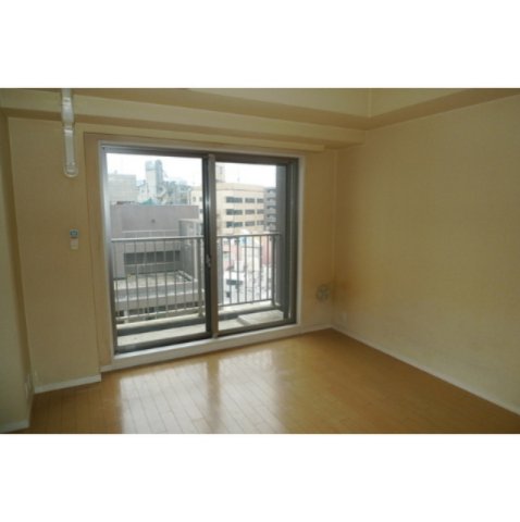 居室・リビング　※全て別号室の室内写真です。内装のご参考にしてください。