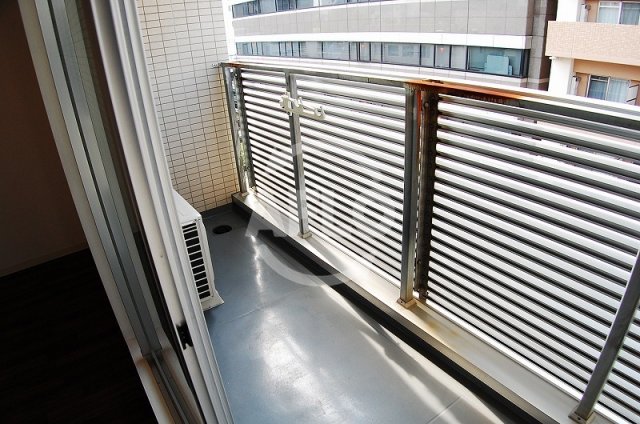 バルコニー　W.O.B.阿波座（ウォブ阿波座）　バルコニー