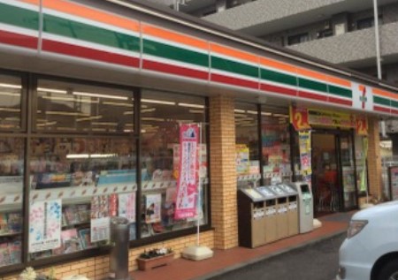 コンビニ　セブンイレブン 座間相武台東店（コンビニ）まで65m