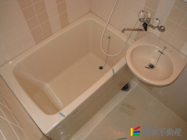 バス・シャワールーム　同タイプ別部屋