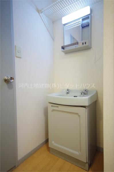 洗面設備　洗面所