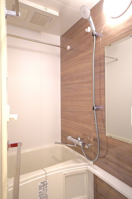 バス・シャワールーム　※写真は同タイプ住戸です。