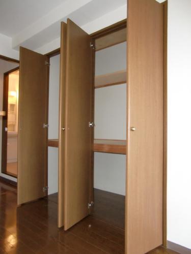 収納　別部屋の参考写真です