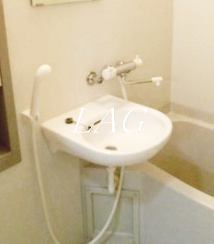 洗面設備　洗面台です。