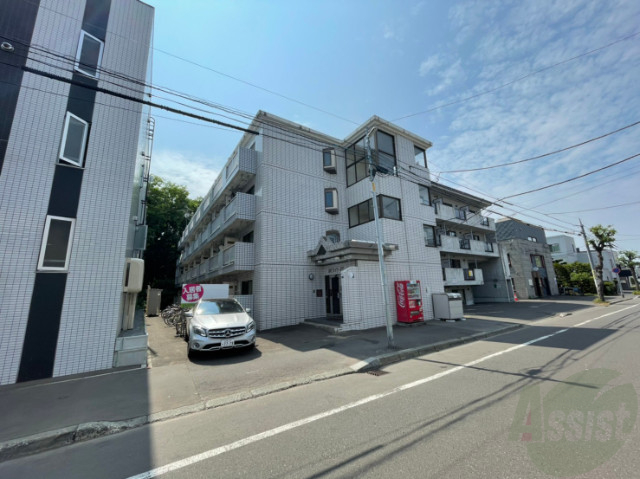 建物外観　札幌市北区北１９条西「ホワイトパレス」