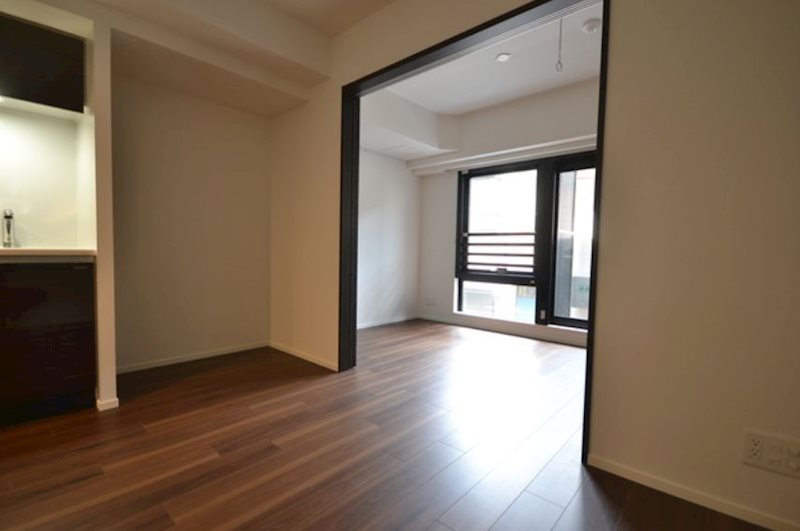 居室・リビング　別号室参考写真