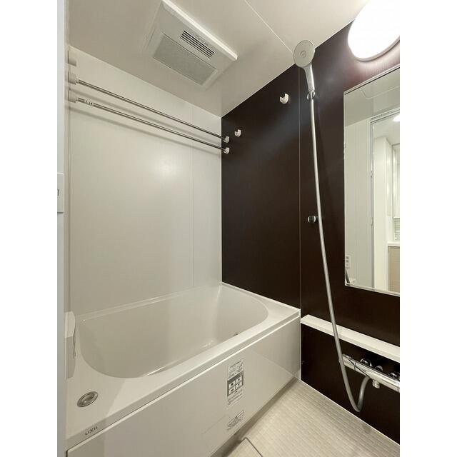 バス・シャワールーム　?