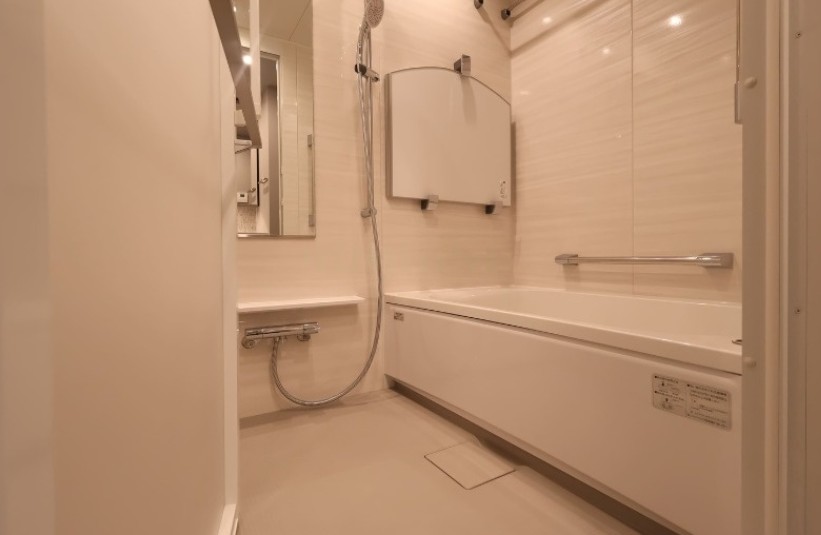 バス・シャワールーム　ゆったり過ごせるお風呂です