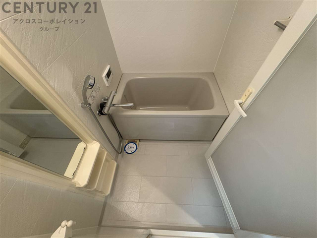 バス・シャワールーム　浴室乾燥付きで便利☆