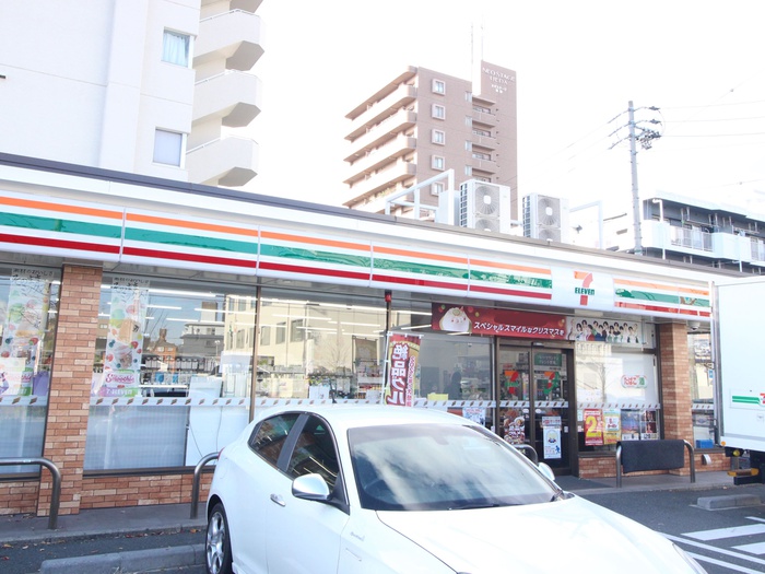 コンビニ　セブンイレブン名古屋植田3丁目店（コンビニ）まで166m