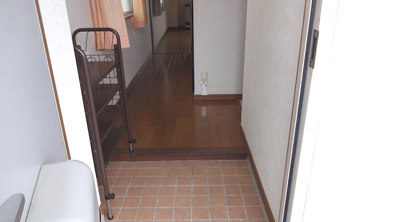 玄関　１０２の画像です。