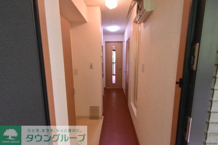 玄関　★お部屋探しは株式会社タウンハウジング東京まで★