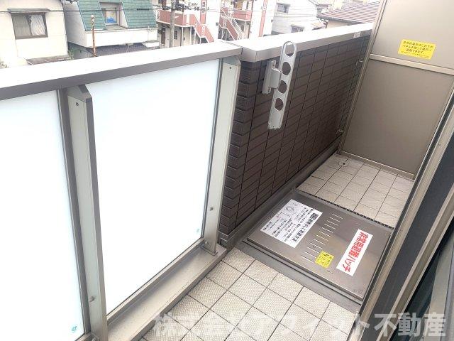 バルコニー　東向き