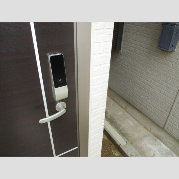 玄関　カードキー