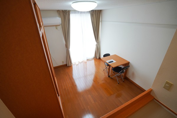 居室・リビング　絨毯仕様