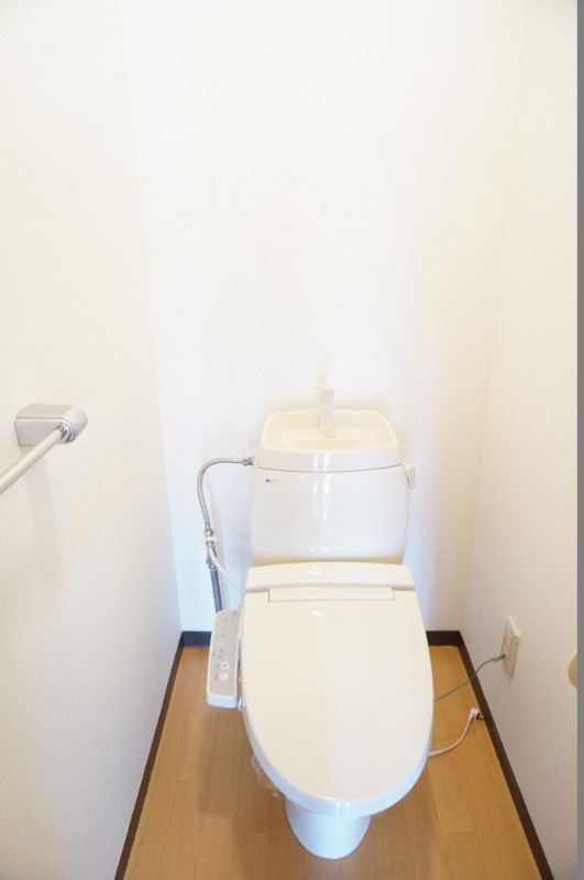 トイレ　図面と現状に相違がある場合には現状を優先