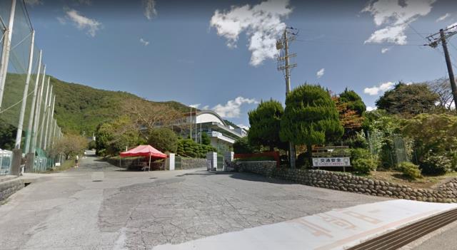 高校・高専　兵庫県立山崎高等学校（高校・高専）まで2125m