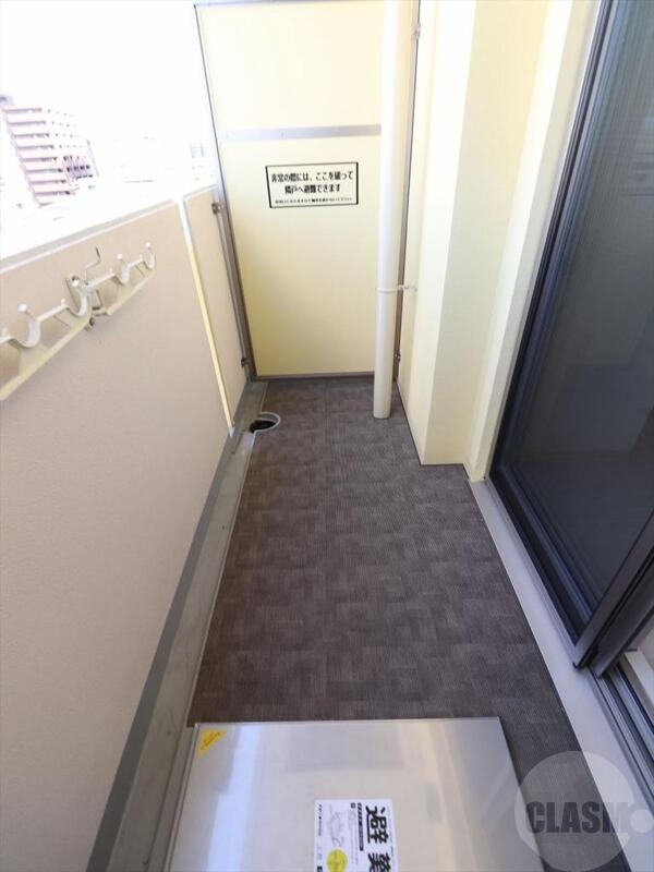 バルコニー　ベランダ