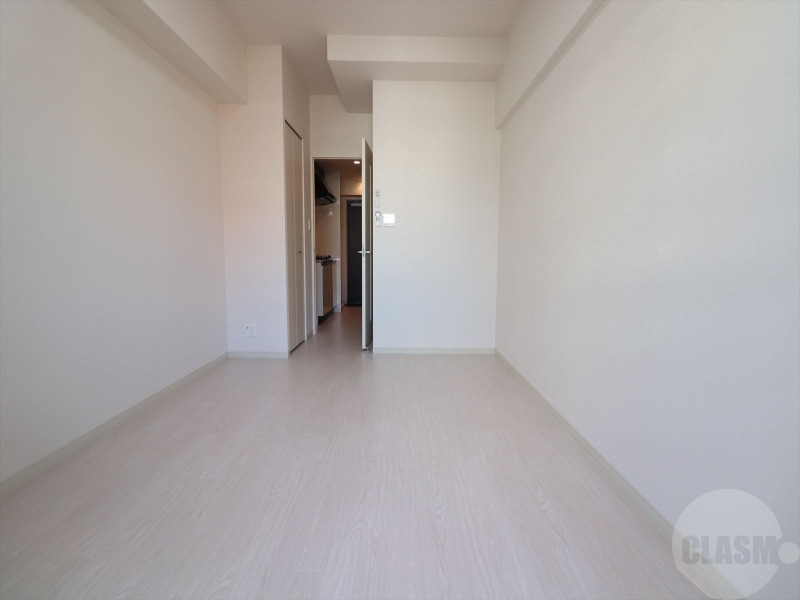 居室・リビング　７帖の洋室です