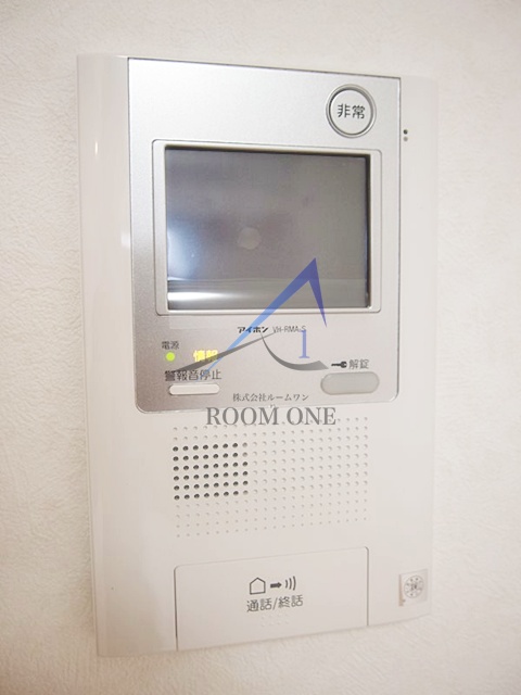 セキュリティ　モニター付きインターホンです。