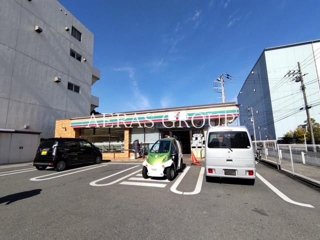 コンビニ　セブン-イレブン 市川田尻１丁目店（コンビニ）まで676m
