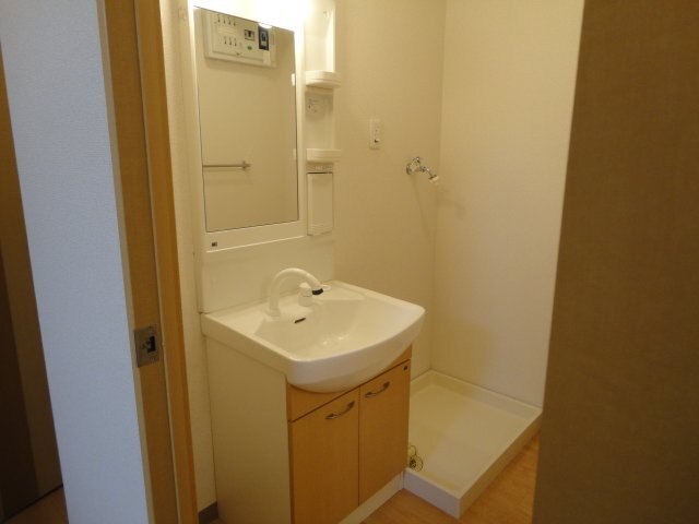 洗面設備　洗髪洗面化粧台