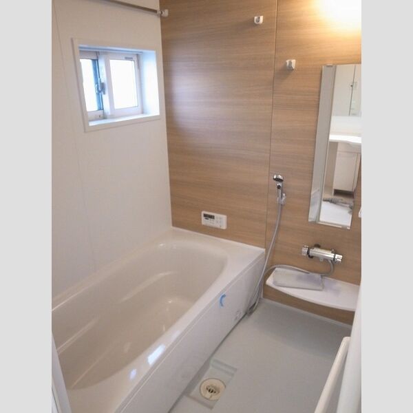 バス・シャワールーム　一坪風呂