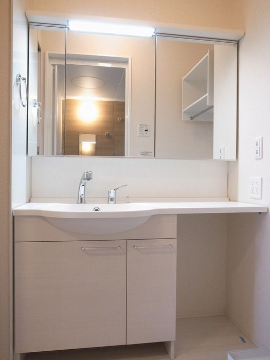 洗面設備　洗髪洗面化粧台