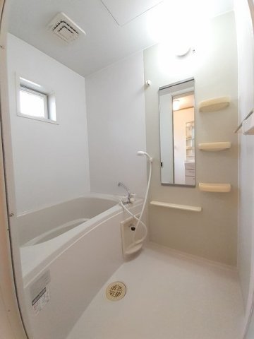 バス・シャワールーム　お風呂です