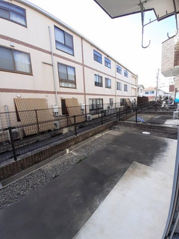 庭　たまにはお庭で休日を過ごしてみるのもよいかもしれません