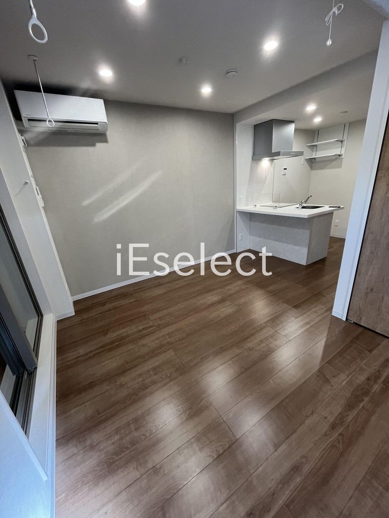 居室・リビング　※同仕様の画像の為、実際とは異なります