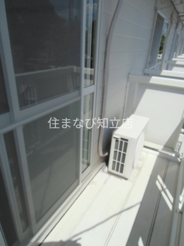 バルコニー　同型別部屋写真