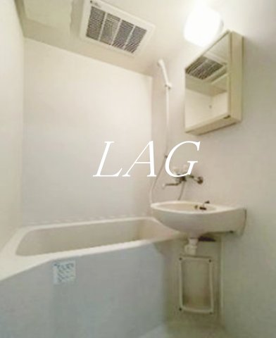 バス・シャワールーム　お風呂です。