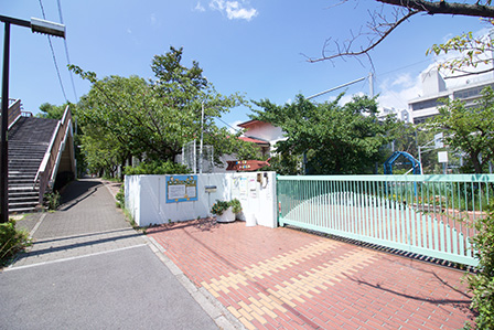 幼稚園・保育園　みなとじま幼稚園（幼稚園・保育園）まで120m