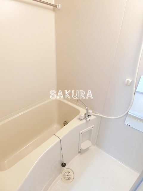 バス・シャワールーム　嬉しい追い焚き付きです♪