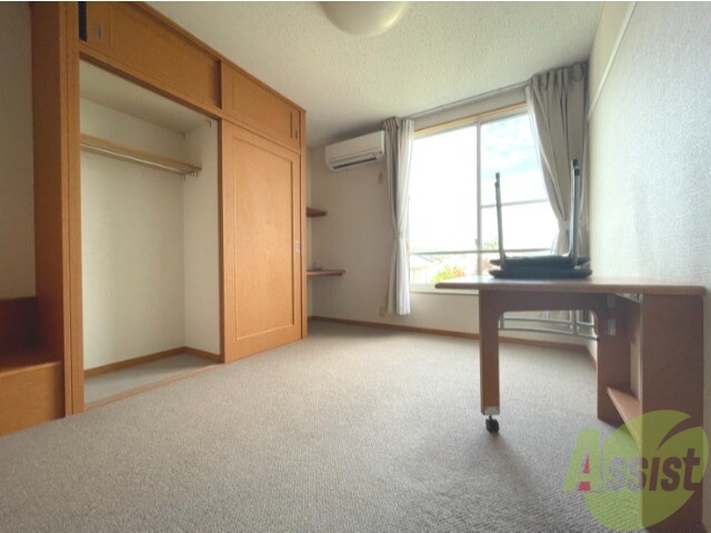 居室・リビング　６帖のリビングになります！伸び伸び出来そうですね。