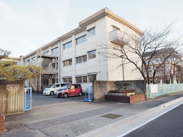 小学校　岐阜市立七郷小学校（小学校）まで600m