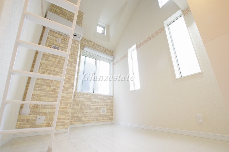 居室・リビング　☆広々としたお部屋☆