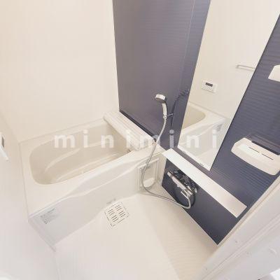 バス・シャワールーム　※写真は別号室のものですので現状優先とさせていただきます