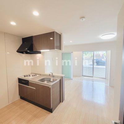 居室・リビング　※写真は別号室のものですので現状優先とさせていただきます