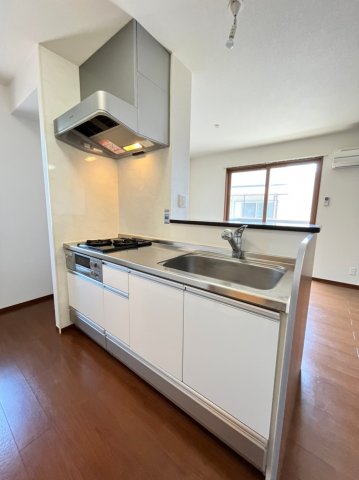 キッチン　画像は別号室。ご参考にどうぞ