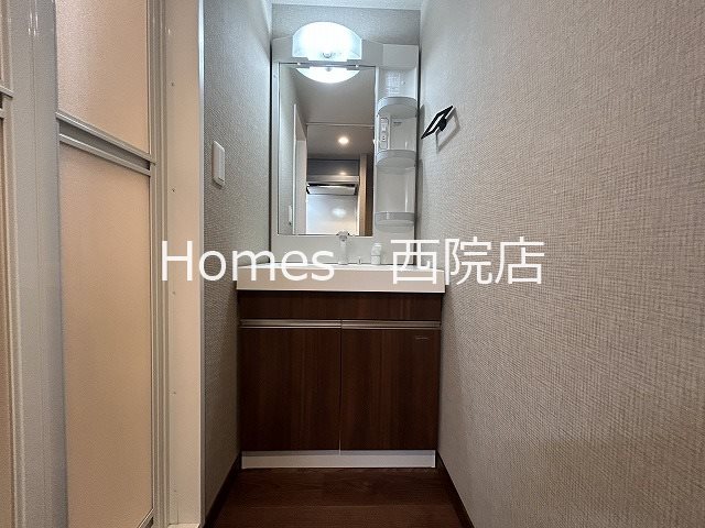 洗面設備　参考写真です