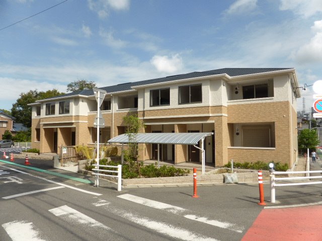 建物外観　外観写真（昼）