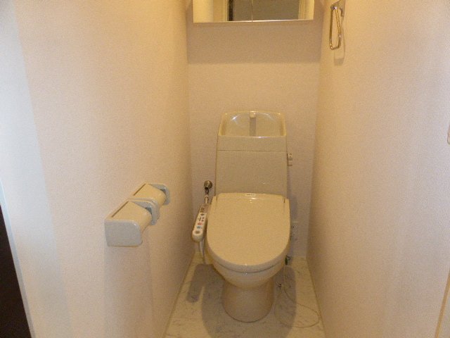 トイレ　シャワー付トイレ