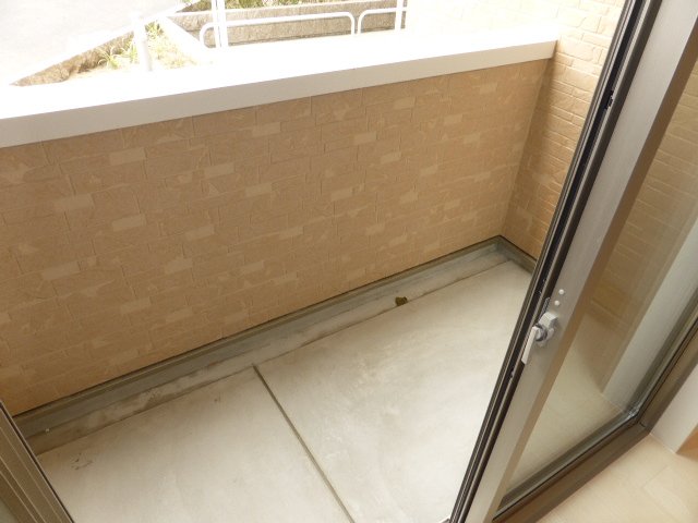 バルコニー　ベランダ